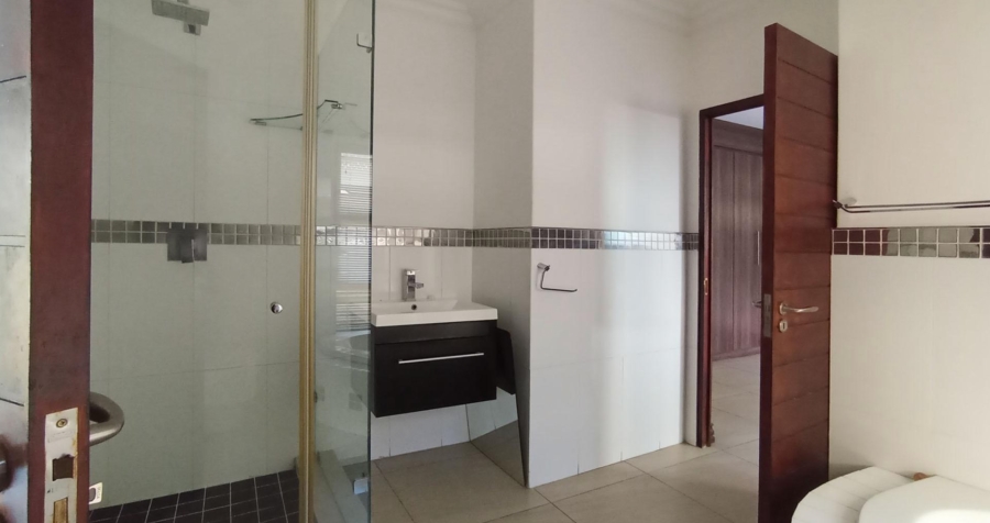 5 Bedroom Property for Sale in Pecanwood Estate North West